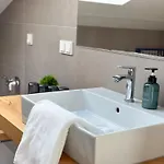 Kiana - Mit Dachterrasse, Meerblick Sowie Grosse Poolarea * Baška