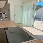 Kiana - Mit Dachterrasse, Meerblick Sowie Grosse Poolarea Lägenhet *