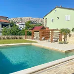 아파트 Kiana - Mit Dachterrasse, Meerblick Sowie Grosse Poolarea