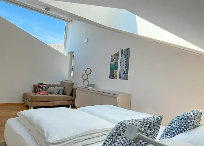 شقة Kiana - Mit Dachterrasse, Meerblick Sowie Grosse Poolarea *