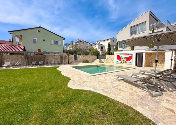 شقة Kiana - Mit Dachterrasse, Meerblick Sowie Grosse Poolarea *