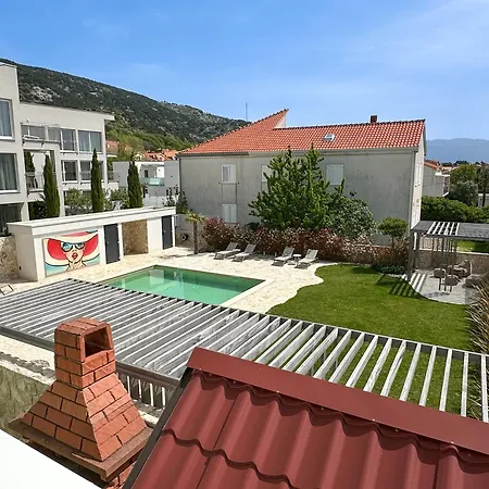 Kiana - Mit Dachterrasse, Meerblick Sowie Grosse Poolarea شقة باشْكا